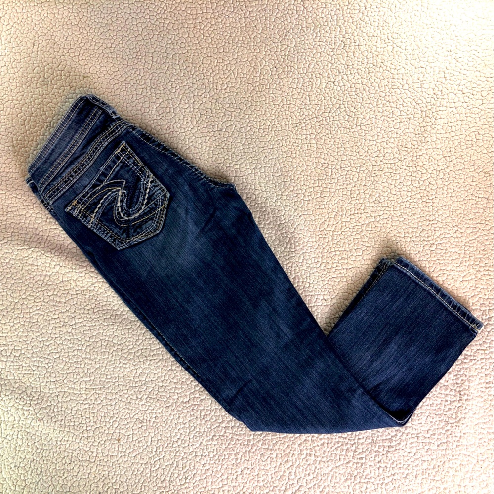 Silver Jeans Women’s Twisted Capri Size W25 Low Rise Dark Wash Capri